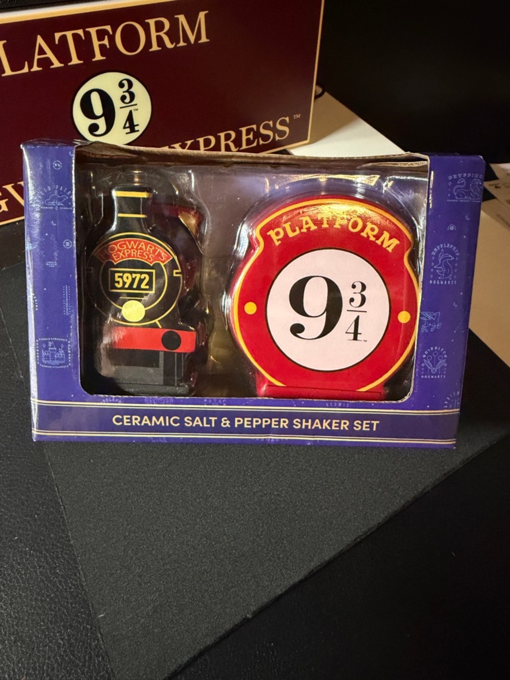 Platform 9 3/4 Hogwarts Express Ceramic Salt & Pepper Shaker Set - Red & Black